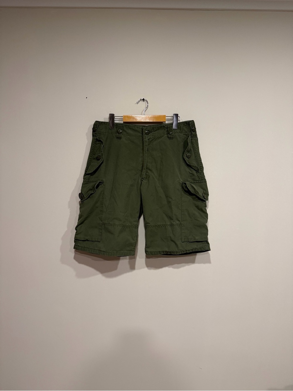 Military cargo shorts
